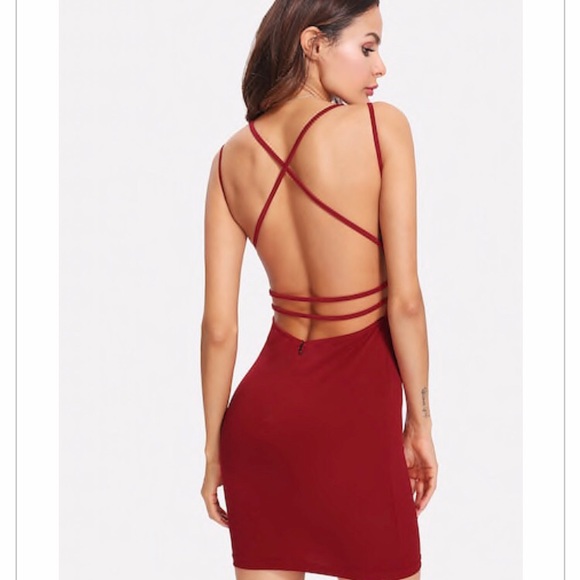 Crisscross Bodycon Dress - Picture 3 of 4